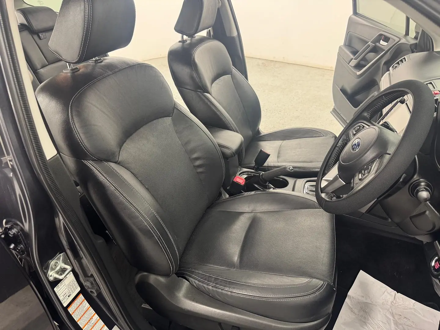 2016 Subaru Forester Gallery Image 30