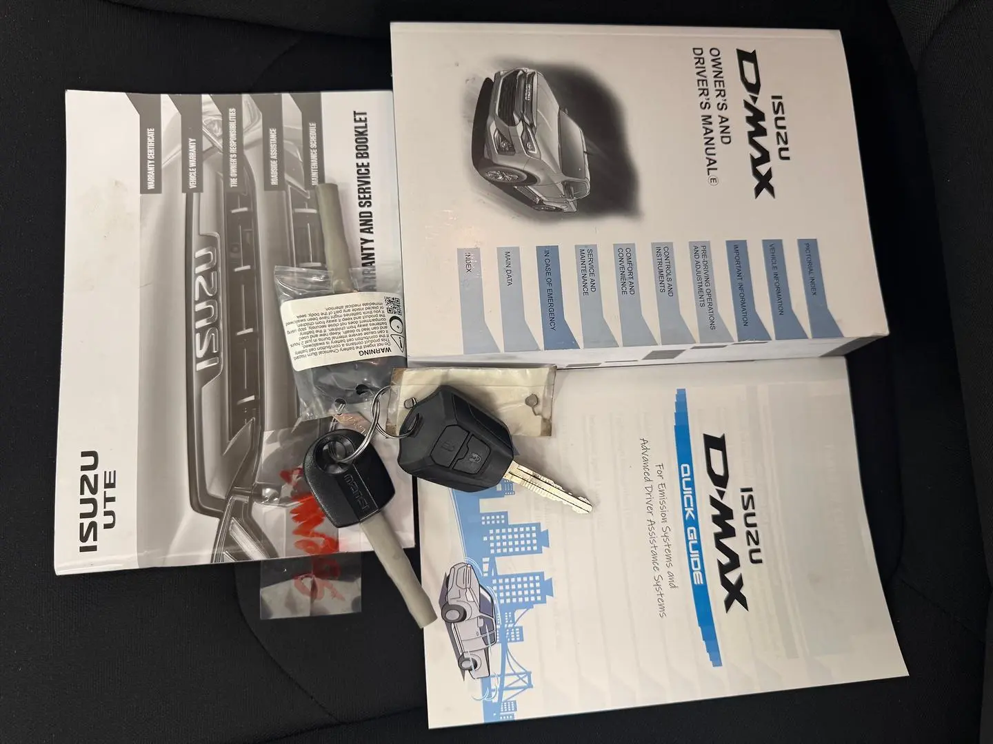 2024 Isuzu D-MAX Gallery Image 31
