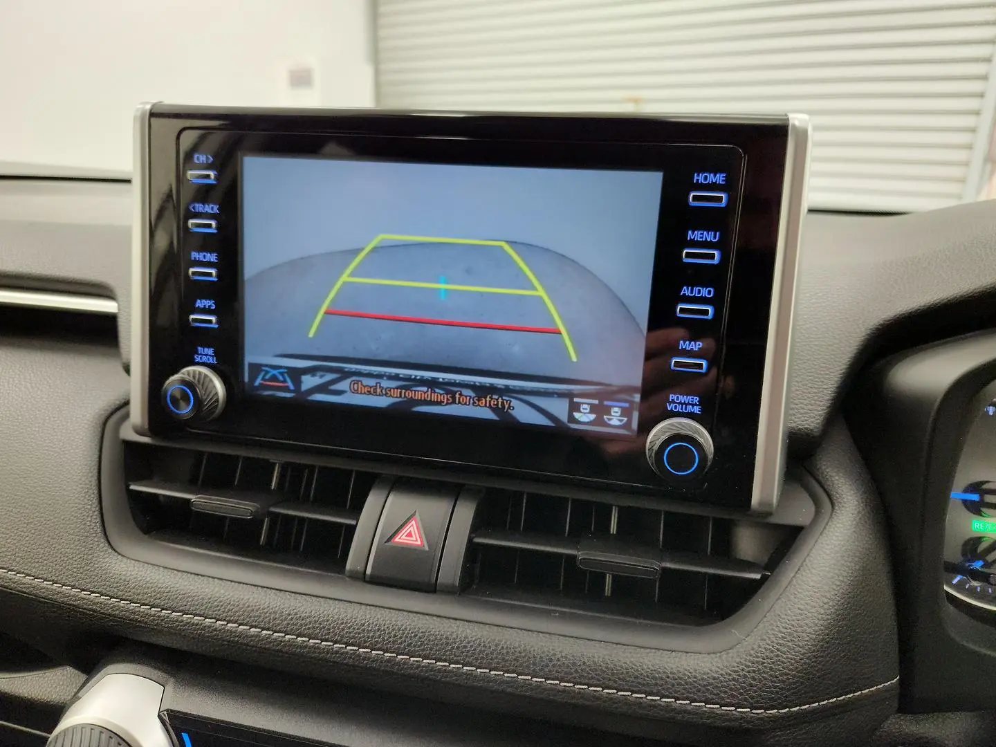 2020 Toyota RAV4 Gallery Image 33