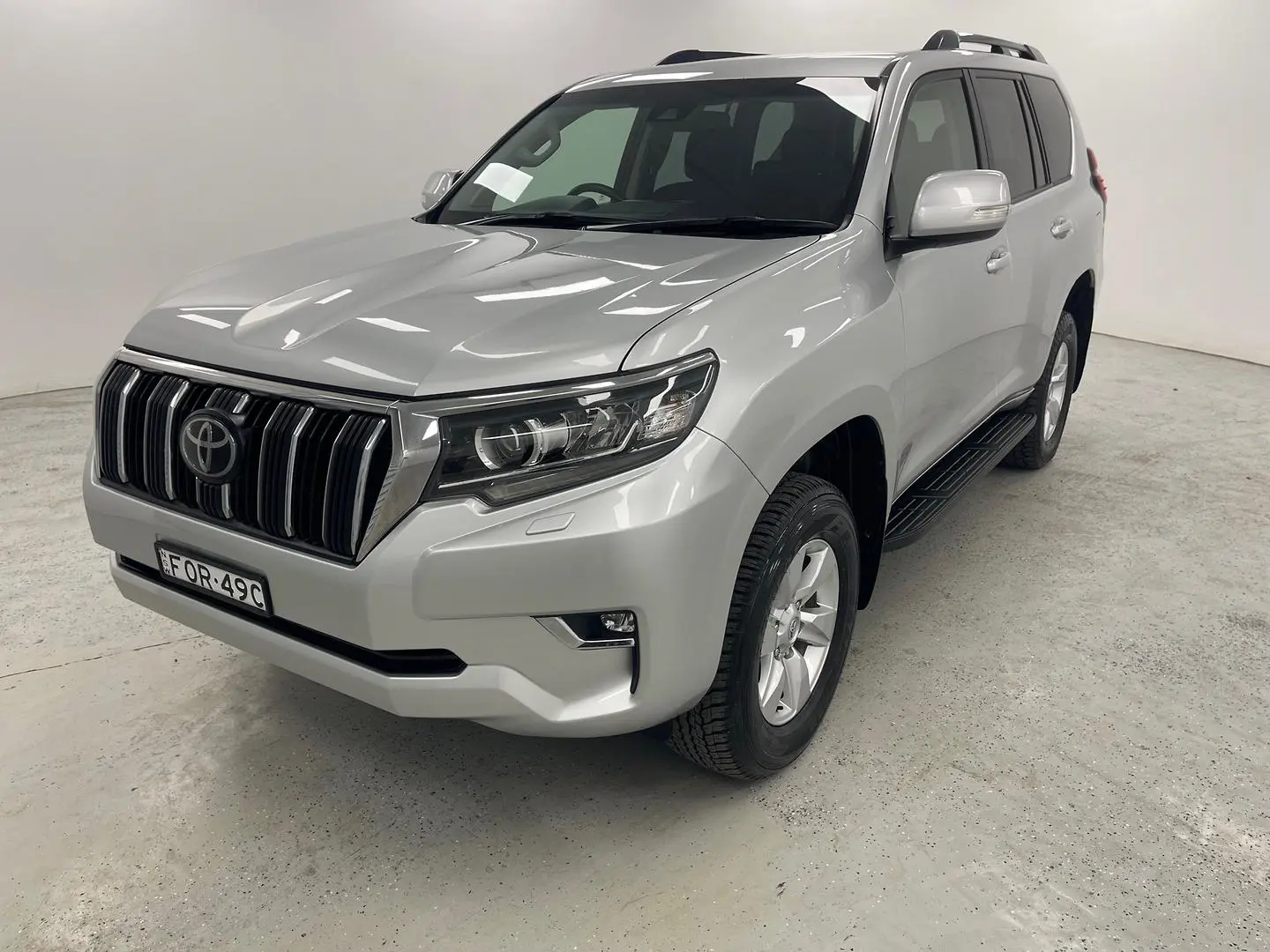 2017 Toyota Landcruiser Prado Gallery Image 7