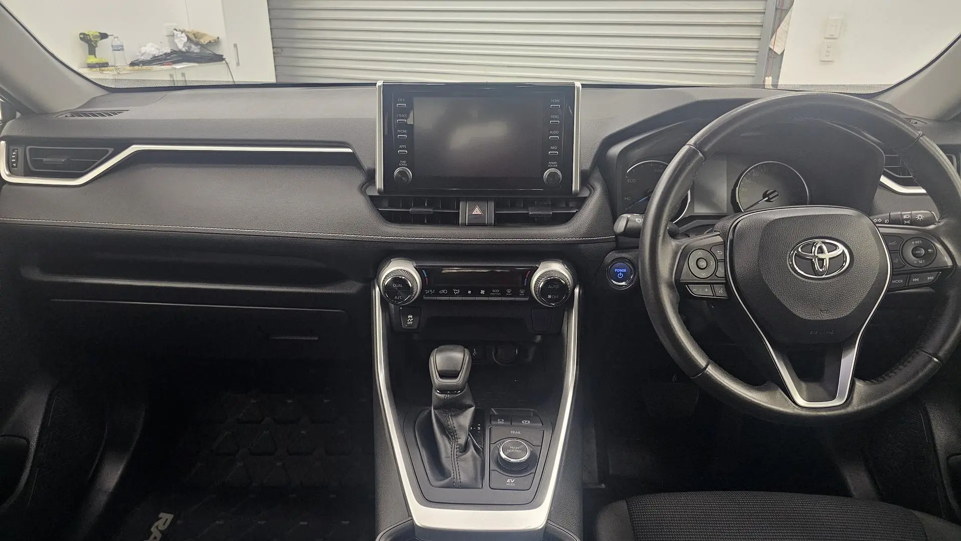 2022 Toyota RAV4 Gallery Image 28