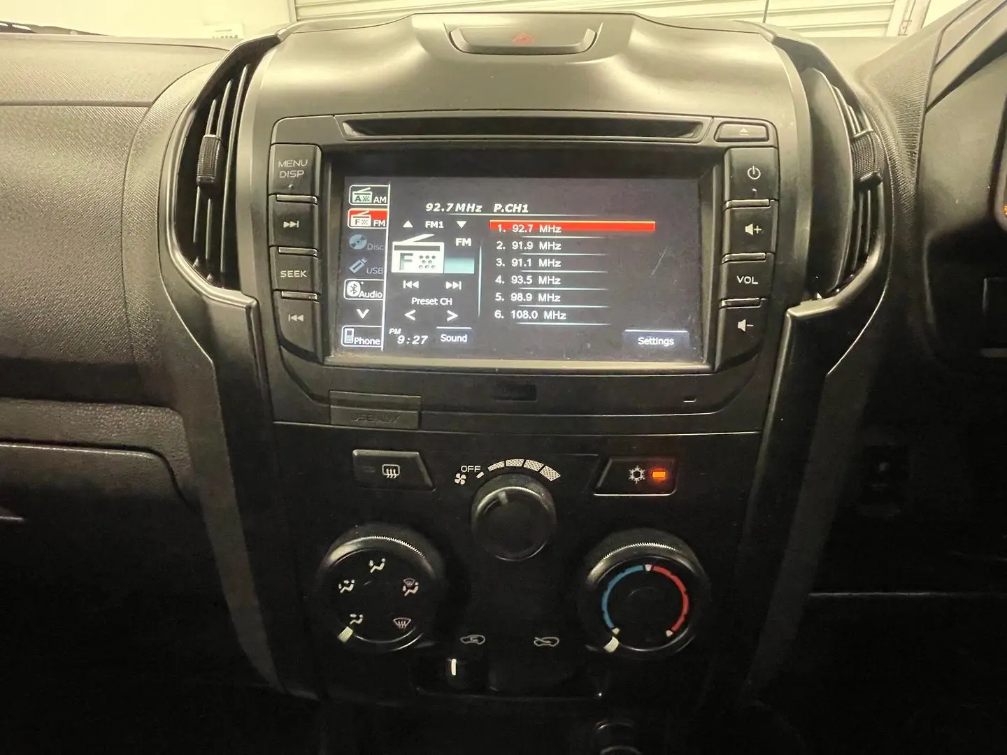 2019 Isuzu D-Max Gallery Image 21