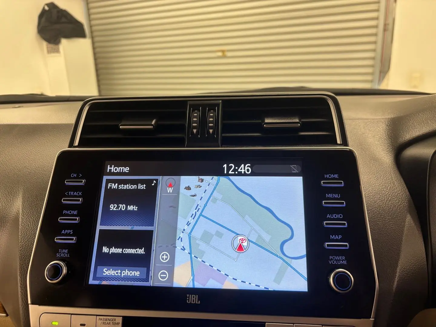 2023 Toyota Landcruiser Prado Gallery Image 32