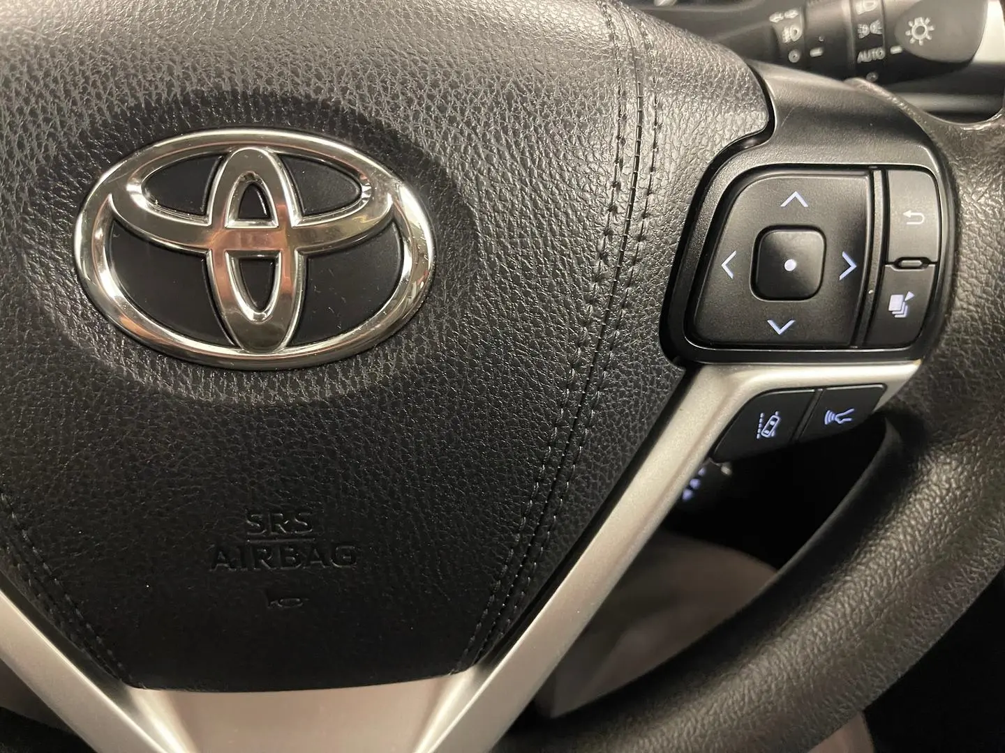 2018 Toyota Kluger Gallery Image 30