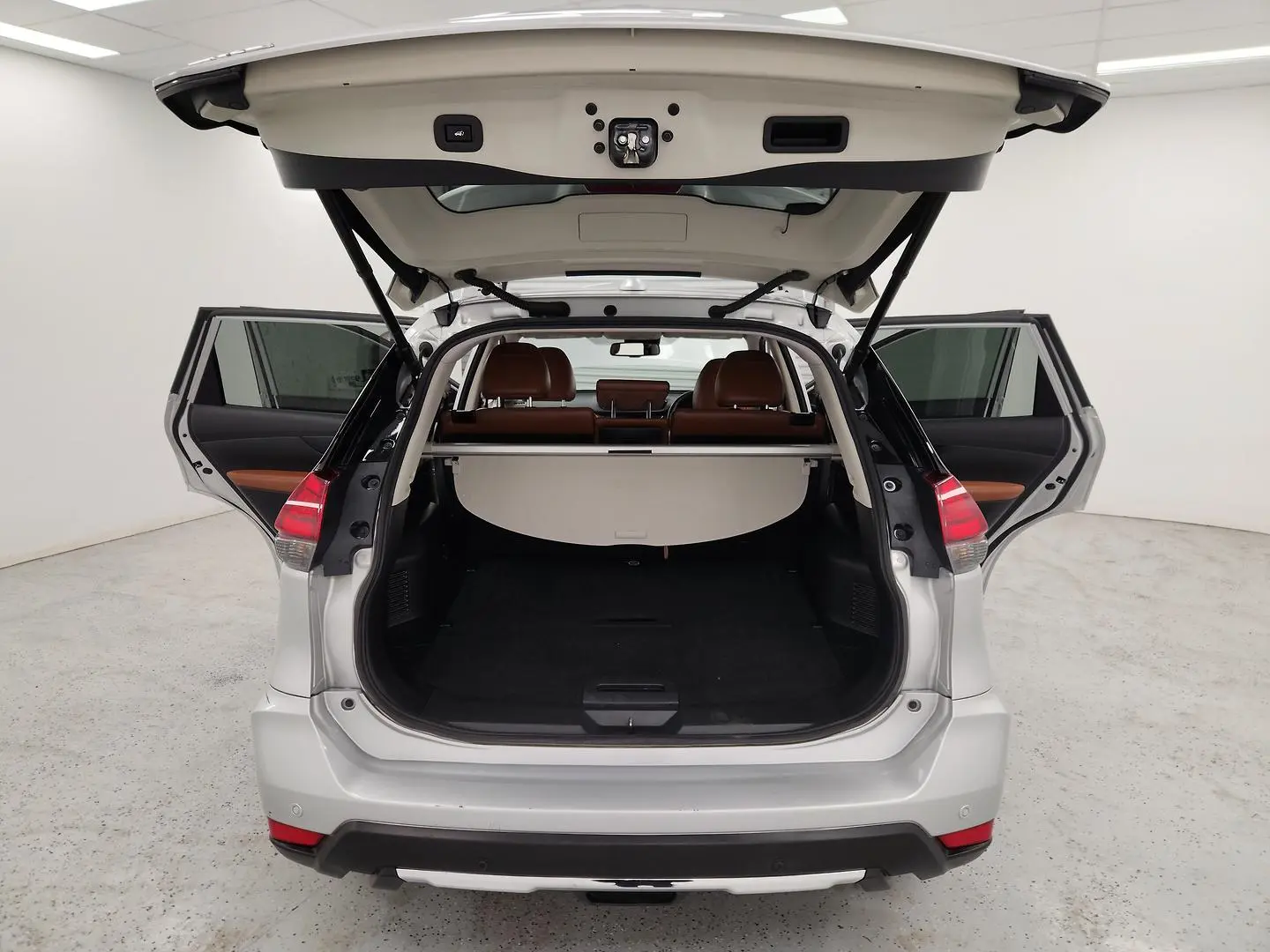 2022 Nissan X-TRAIL Gallery Image 10