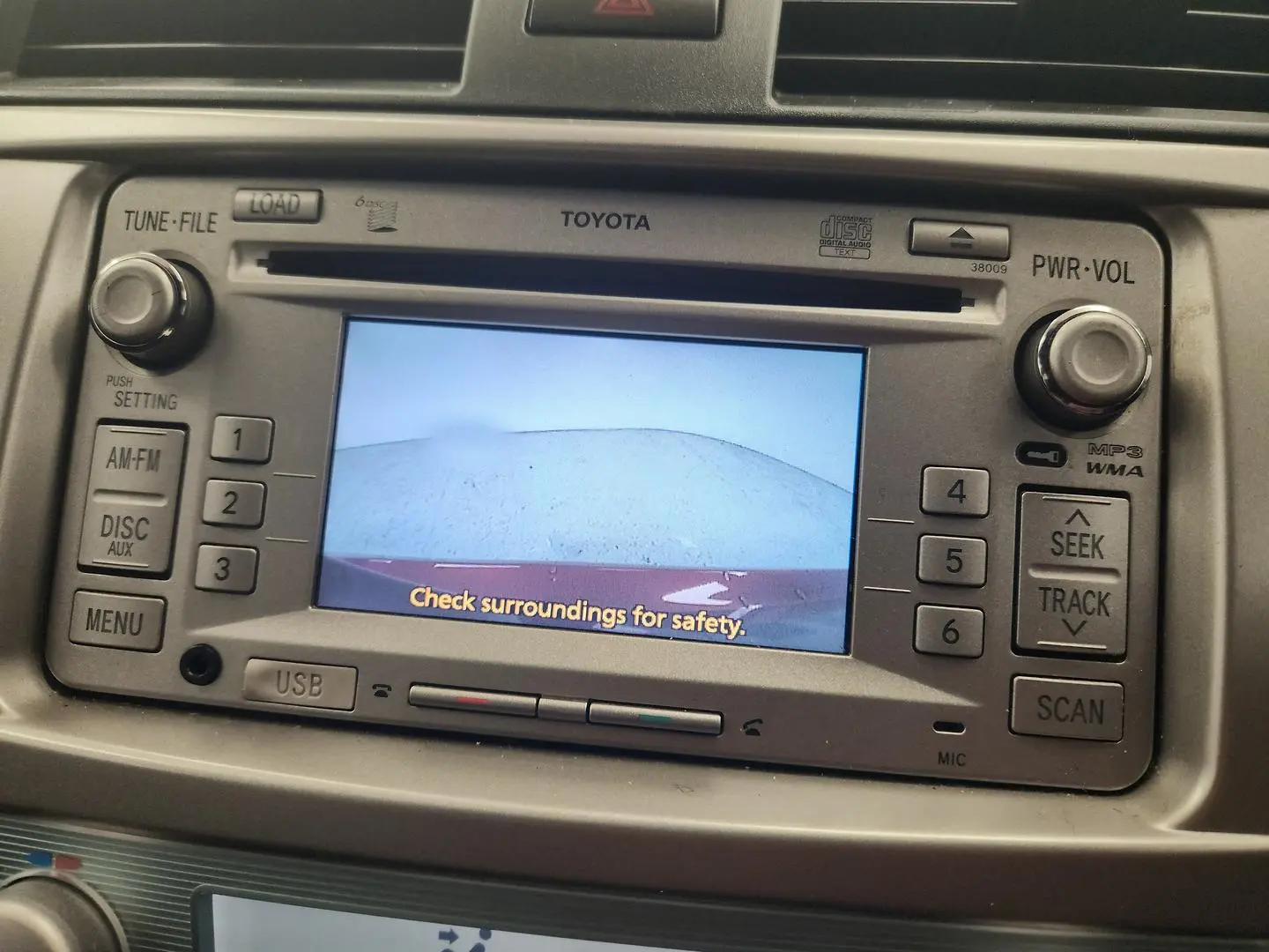 2011 Toyota Camry Gallery Image 35