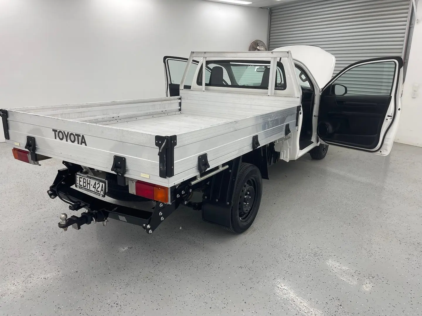 2019 Toyota Hilux Gallery Image 9