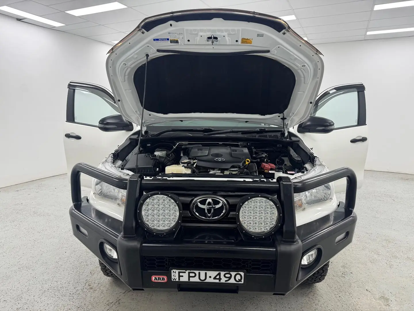 2018 Toyota Hilux Gallery Image 13
