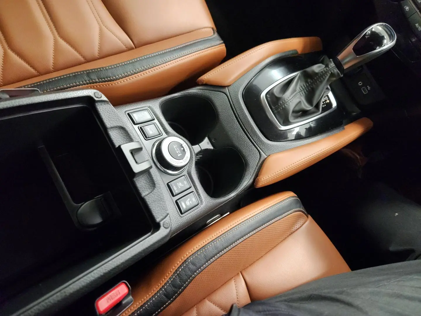 2022 Nissan X-TRAIL Gallery Image 31