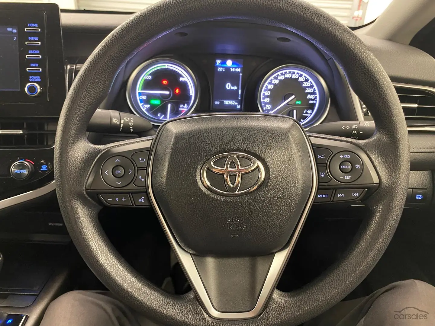 2023 Toyota Camry Image 23