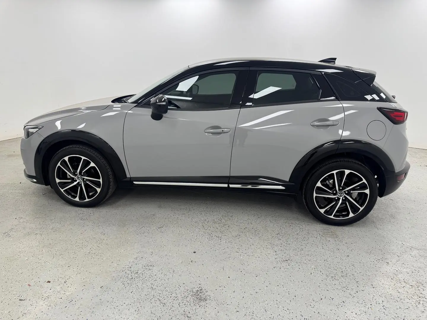 2024 Mazda CX-3 Gallery Image 5