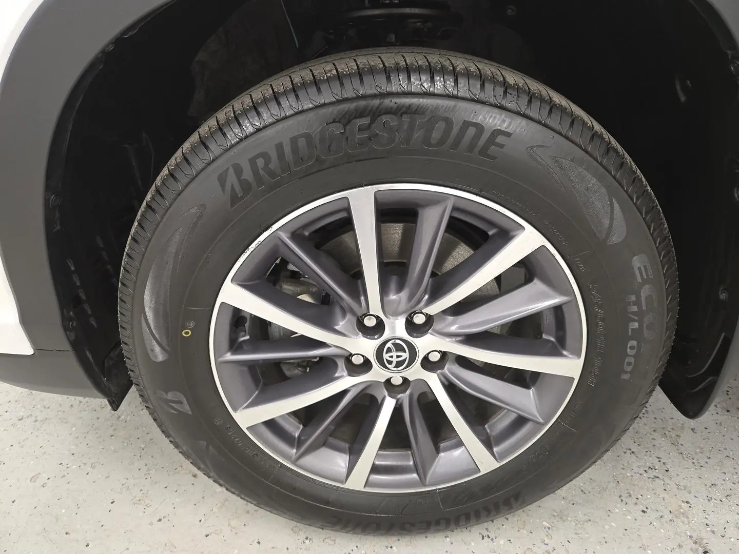 2019 Toyota Kluger Gallery Image 17