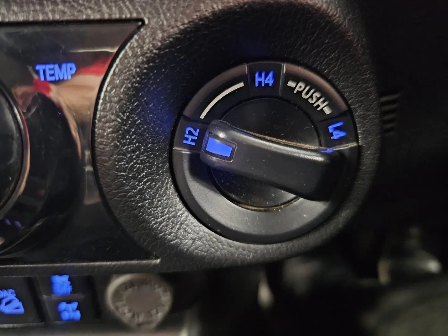 2023 Toyota Hilux Gallery Image 32