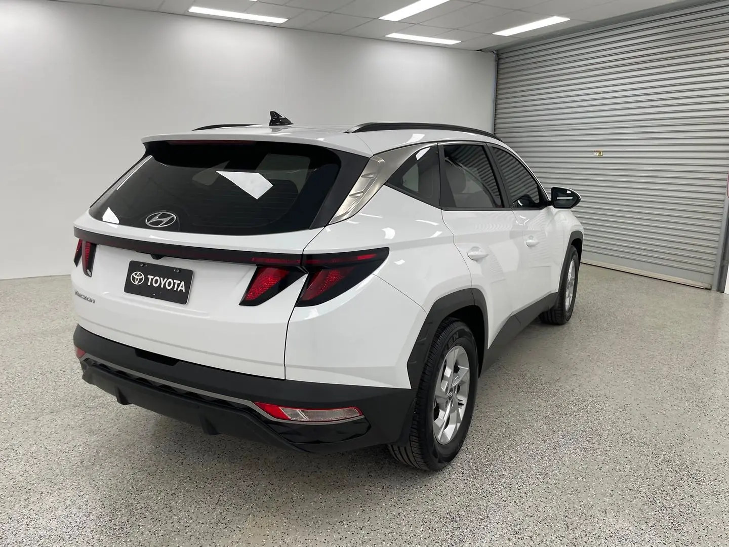 2021 Hyundai Tucson Gallery Image 3