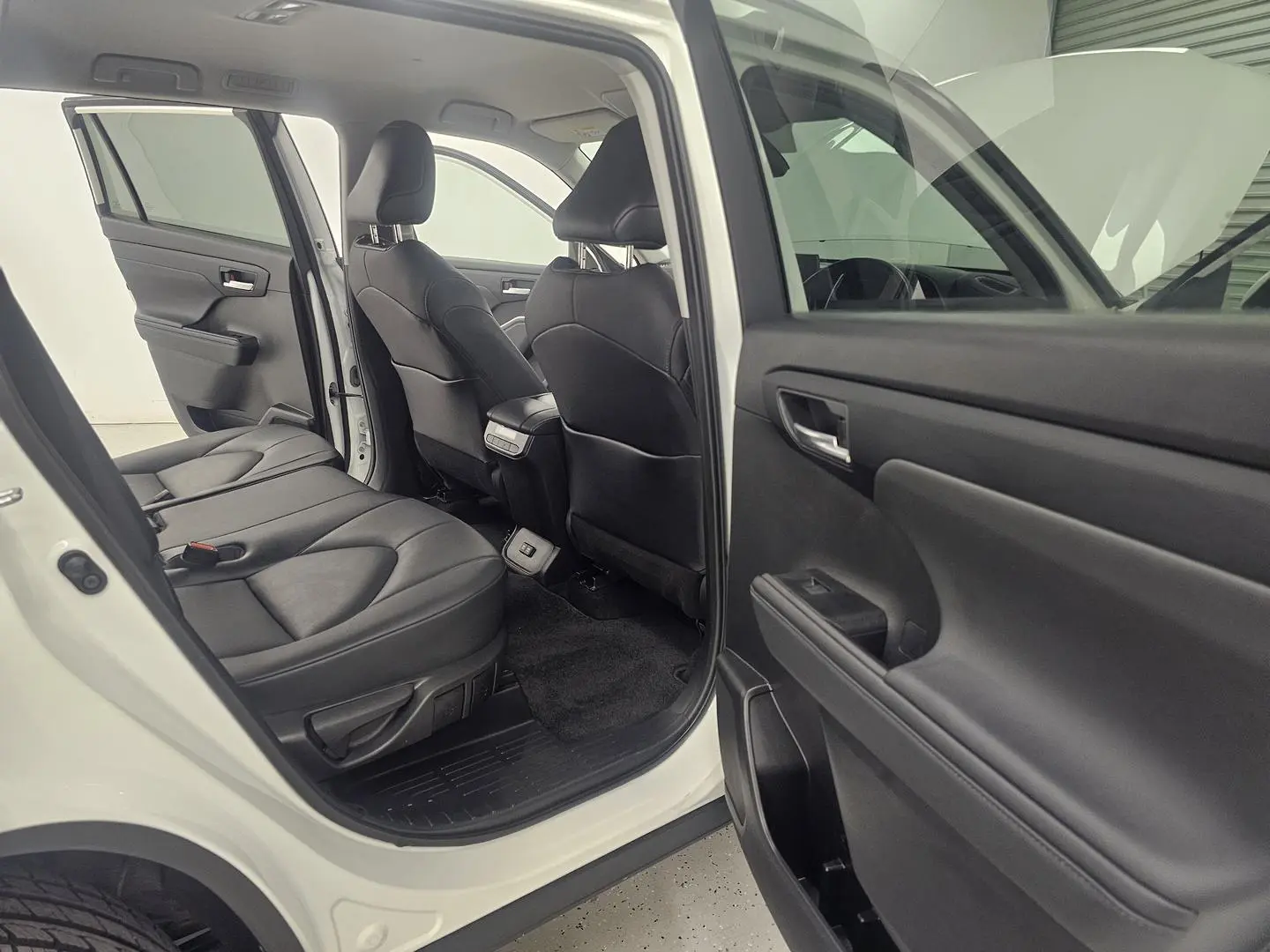 2021 Toyota Kluger Gallery Image 20