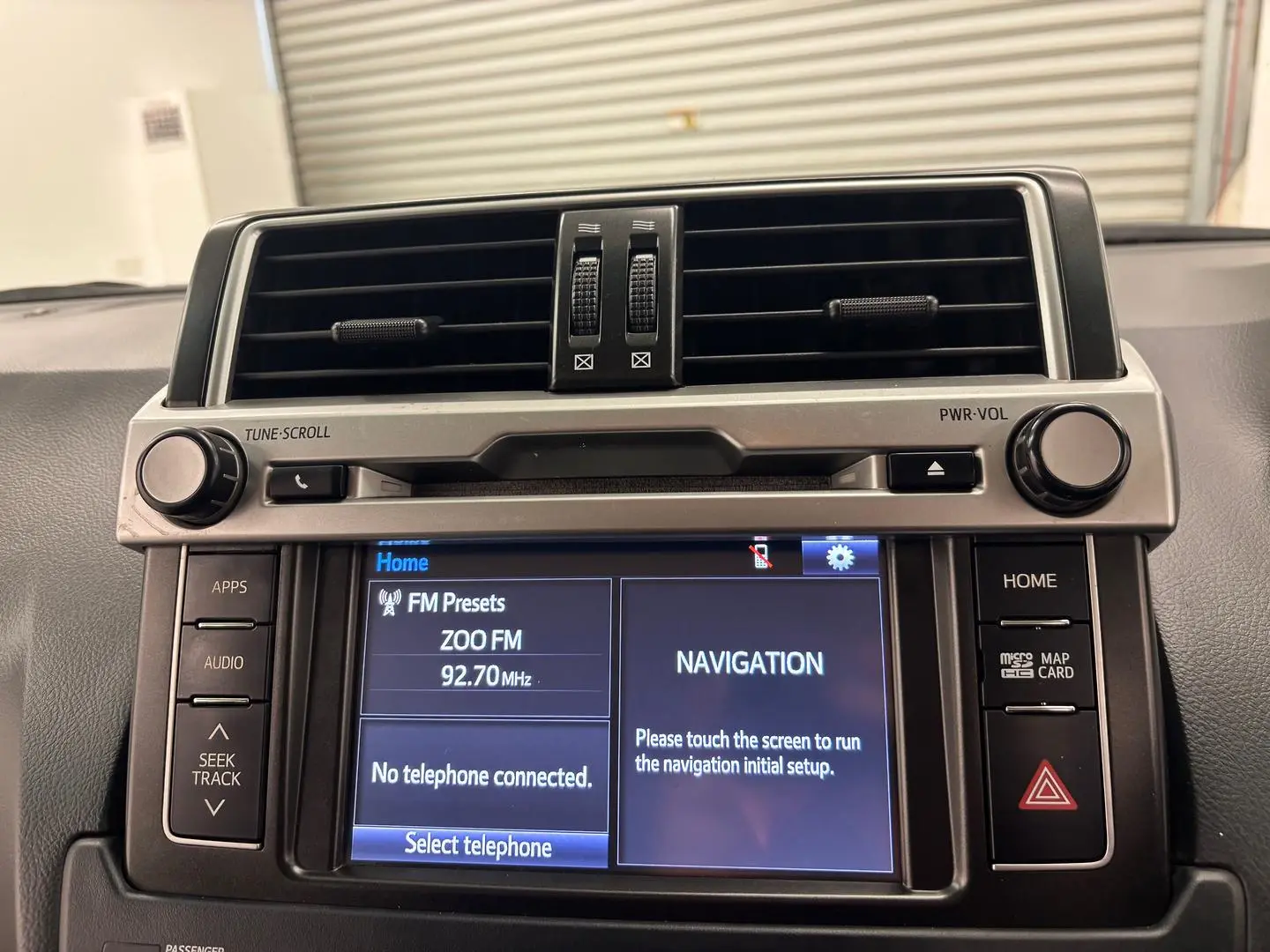 2016 Toyota Landcruiser Prado Gallery Image 29