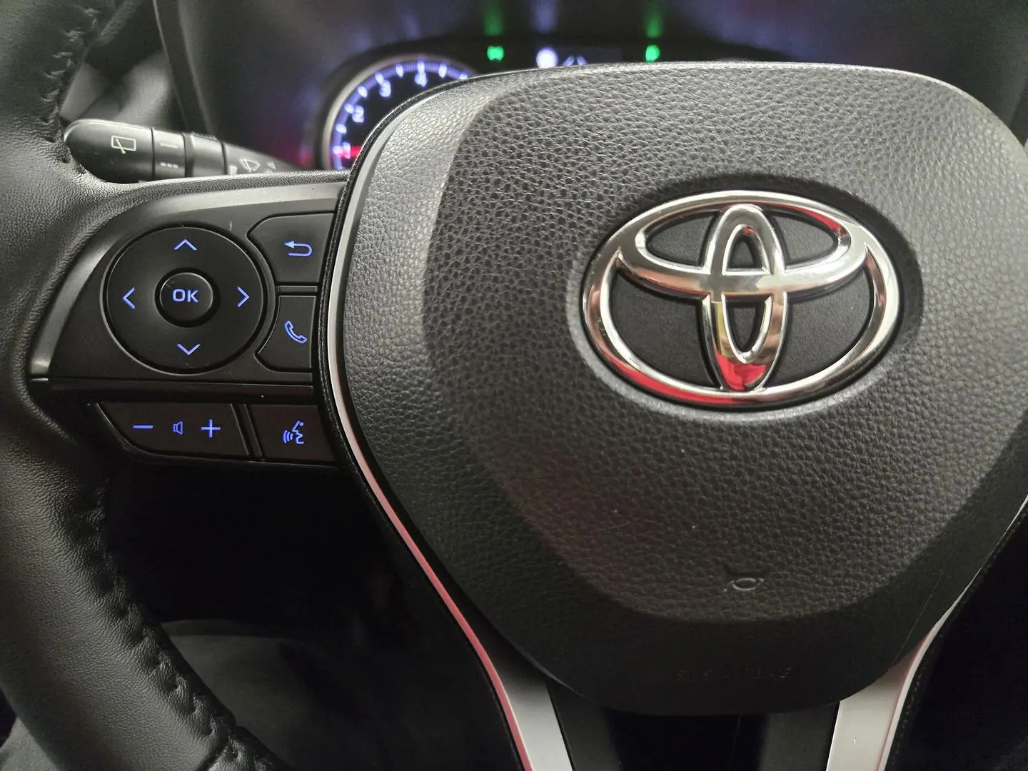 2021 Toyota RAV4 Gallery Image 27