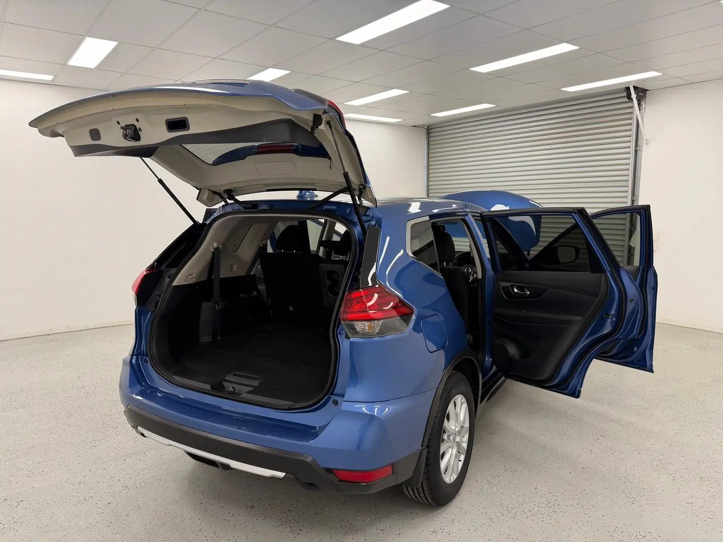 2022 Nissan X-TRAIL Gallery Image 9