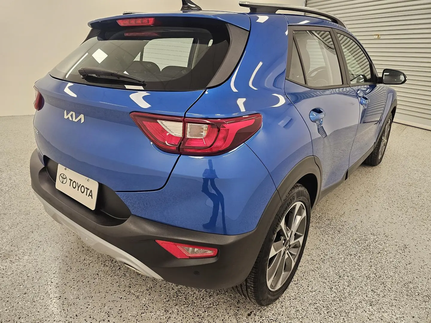 2024 Kia Stonic Gallery Image 3