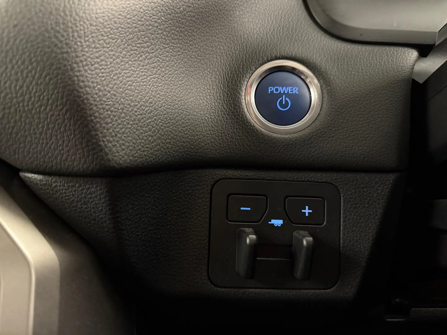 2024 Toyota Tundra Gallery Image 29