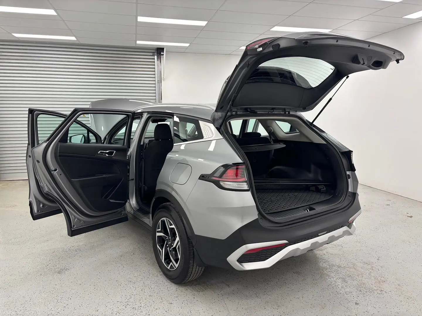 2023 Kia Sportage Gallery Image 12