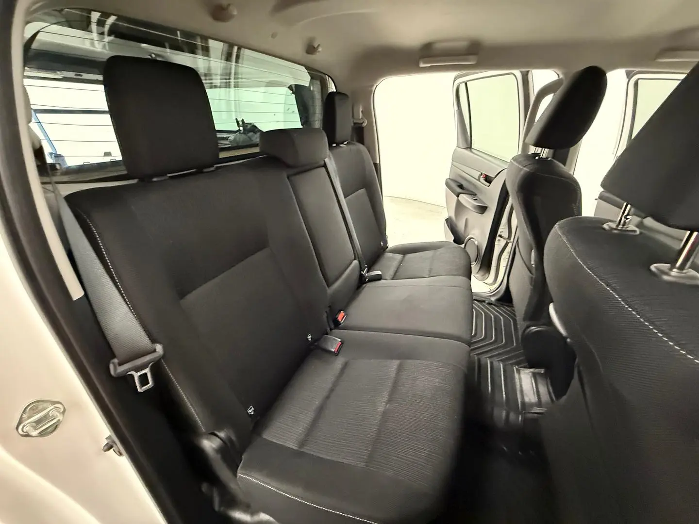 2022 Toyota Hilux Gallery Image 20