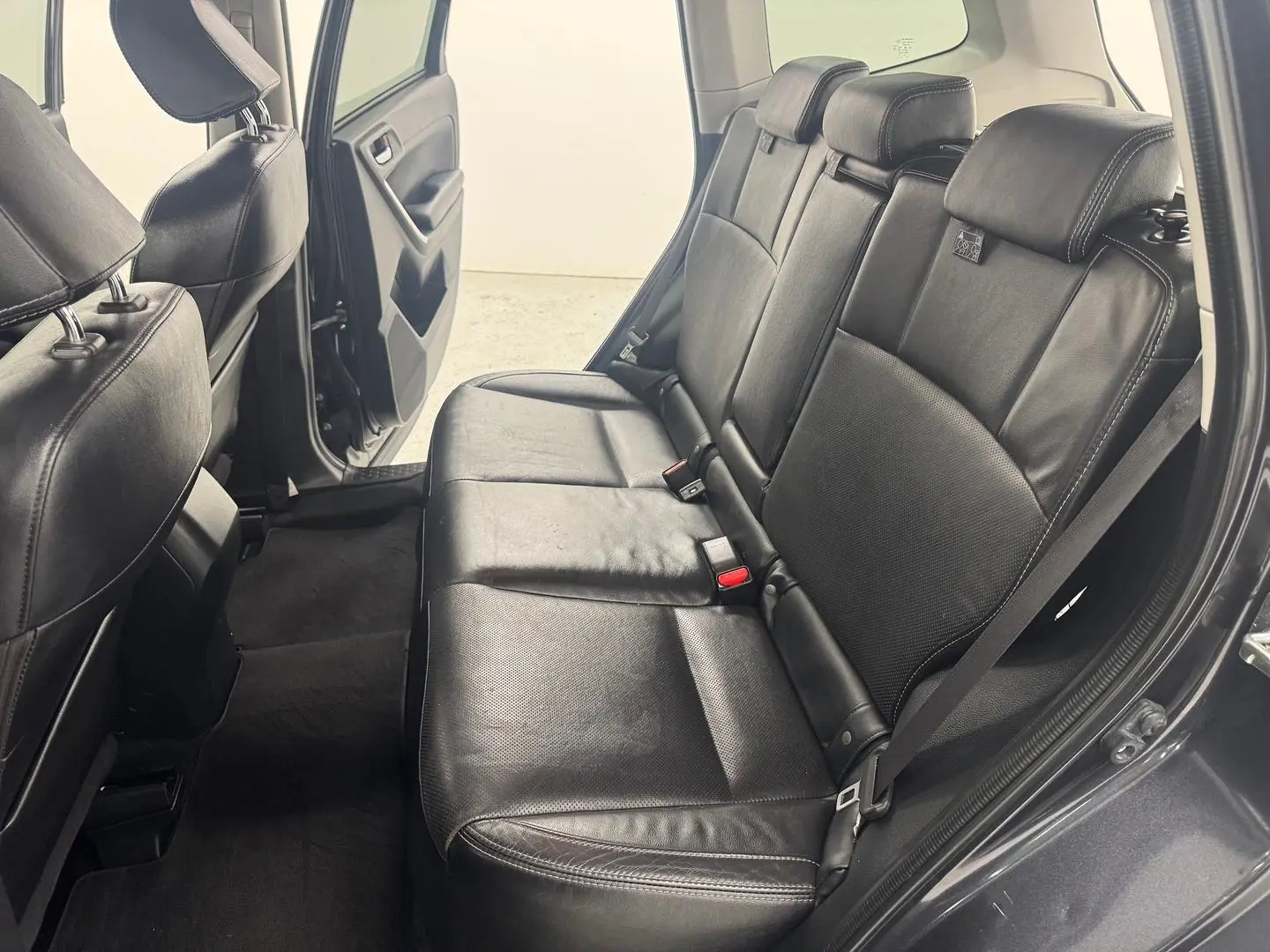 2016 Subaru Forester Gallery Image 27
