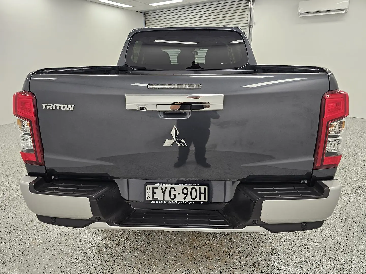 2023 Mitsubishi Triton Gallery Image 4