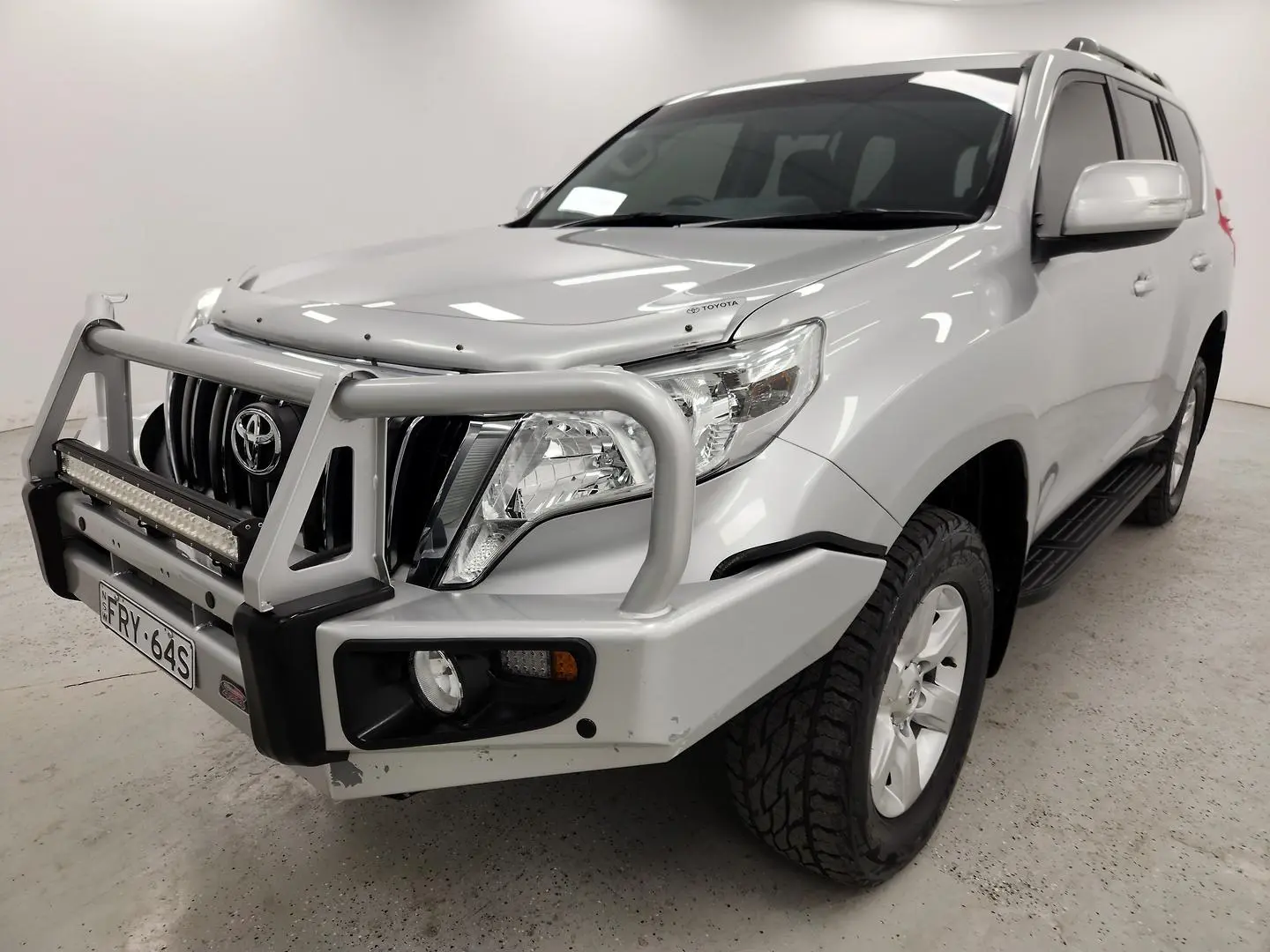2017 Toyota Landcruiser Prado Gallery Image 7