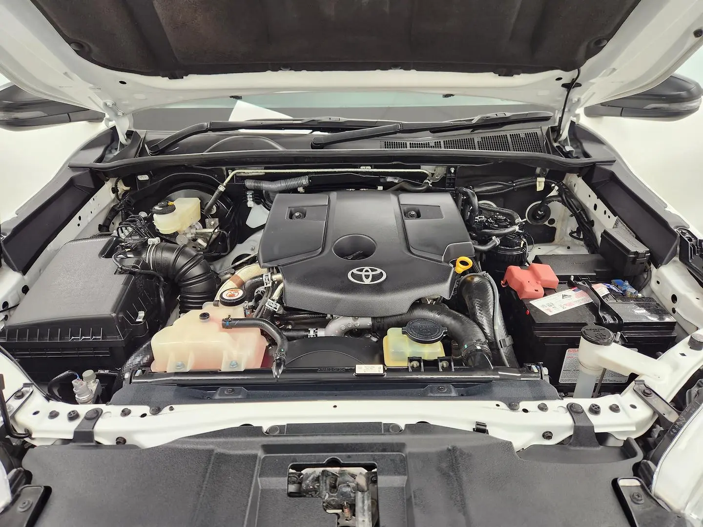 2018 Toyota Hilux Gallery Image 15