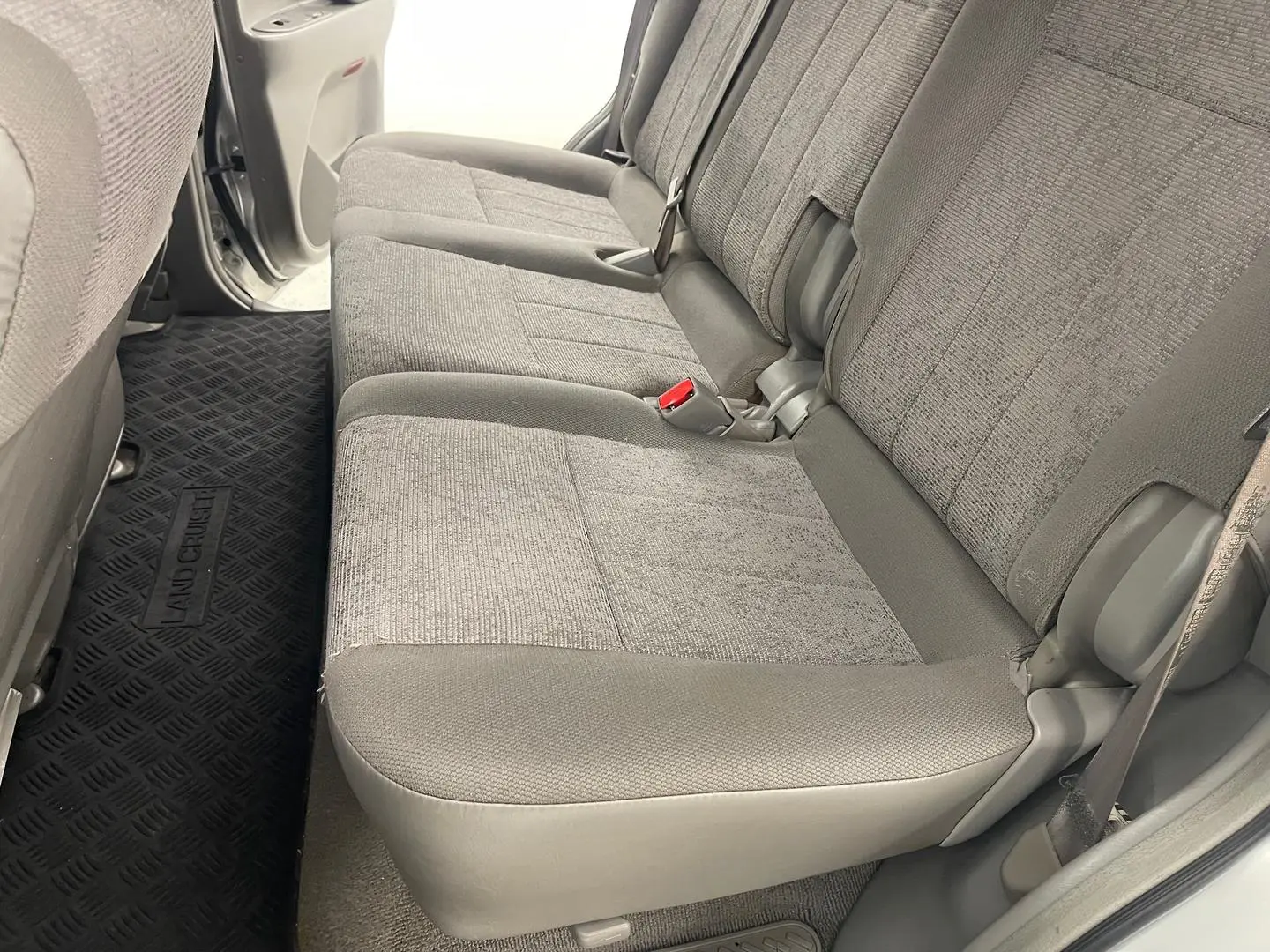 2006 Toyota Landcruiser Gallery Image 19