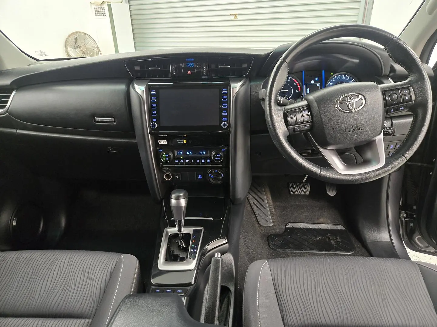 2023 Toyota Fortuner Gallery Image 22