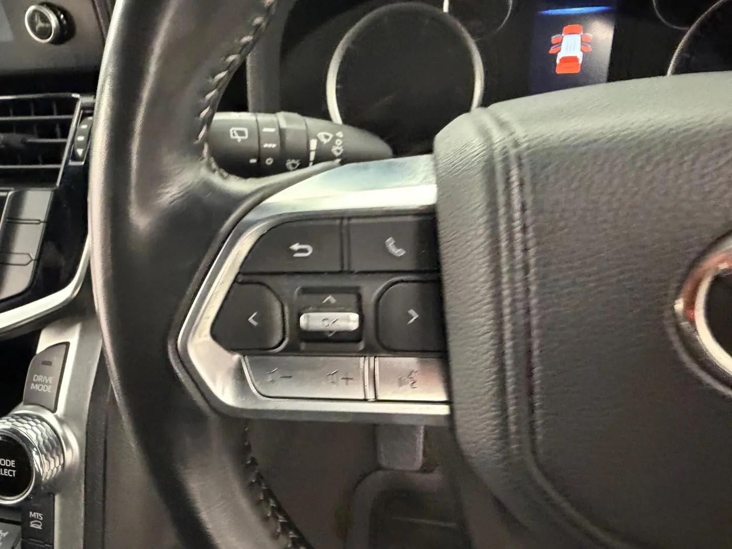 2024 Toyota Landcruiser Gallery Image 15