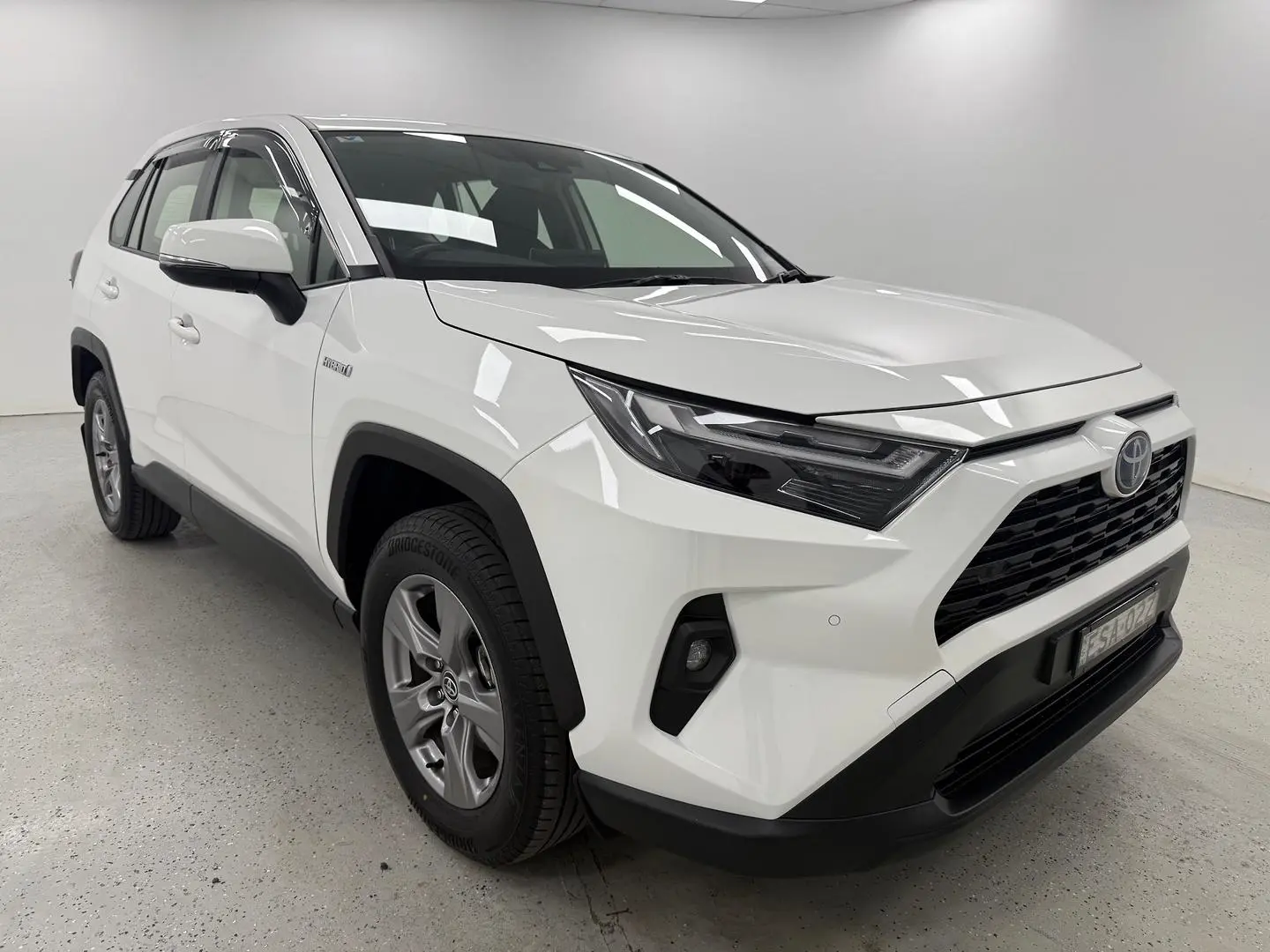 2022 Toyota RAV4 Gallery Image 1