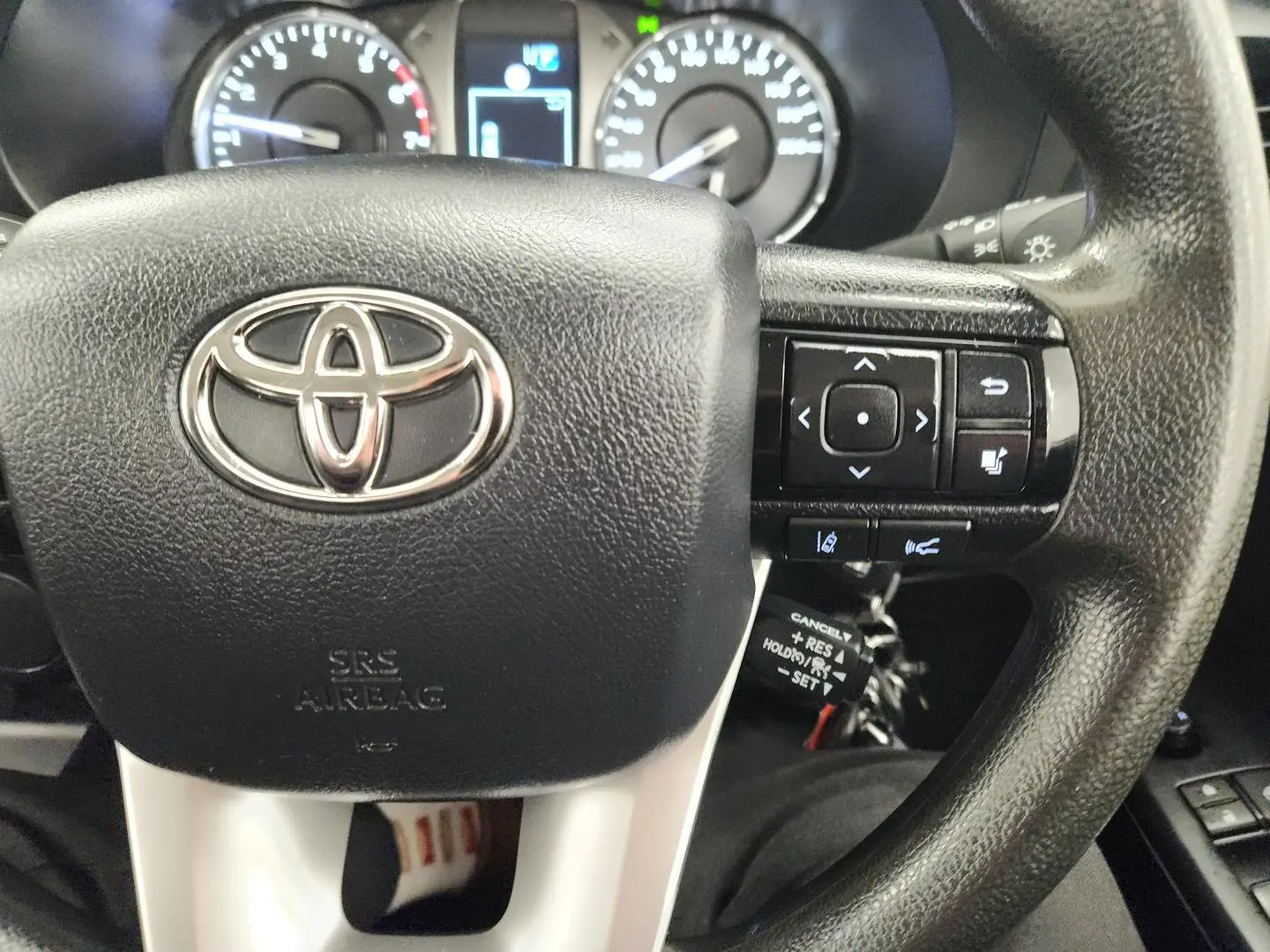 2022 Toyota Hilux Gallery Image 21