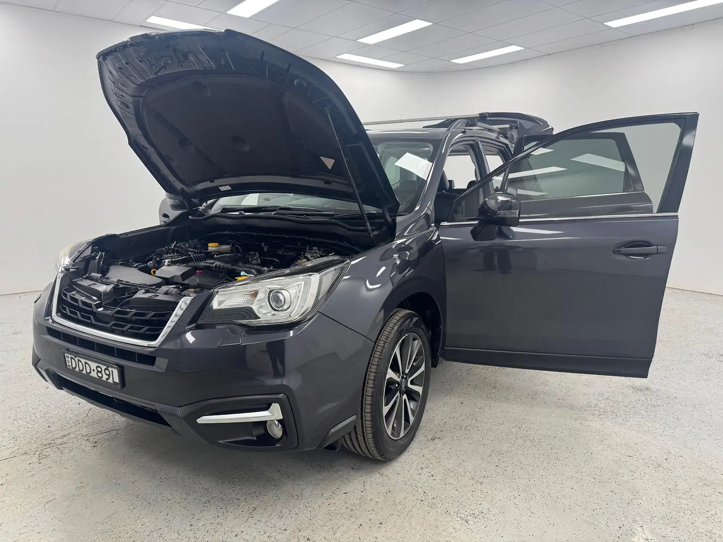 2016 Subaru Forester Gallery Image 12