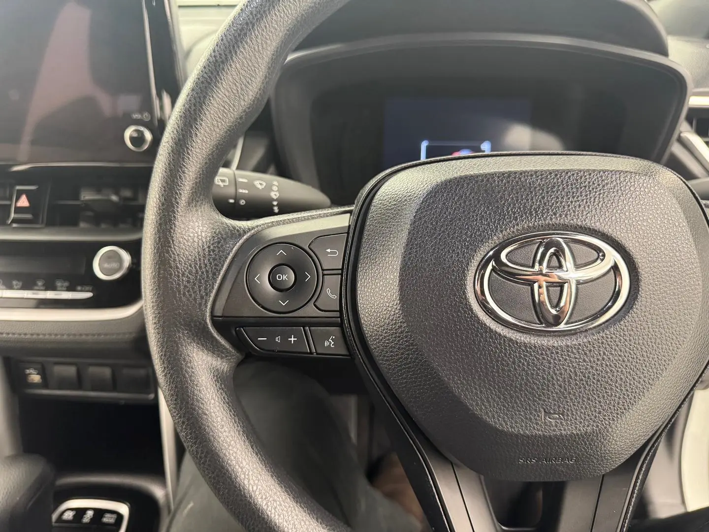2023 Toyota Corolla Cross Gallery Image 17