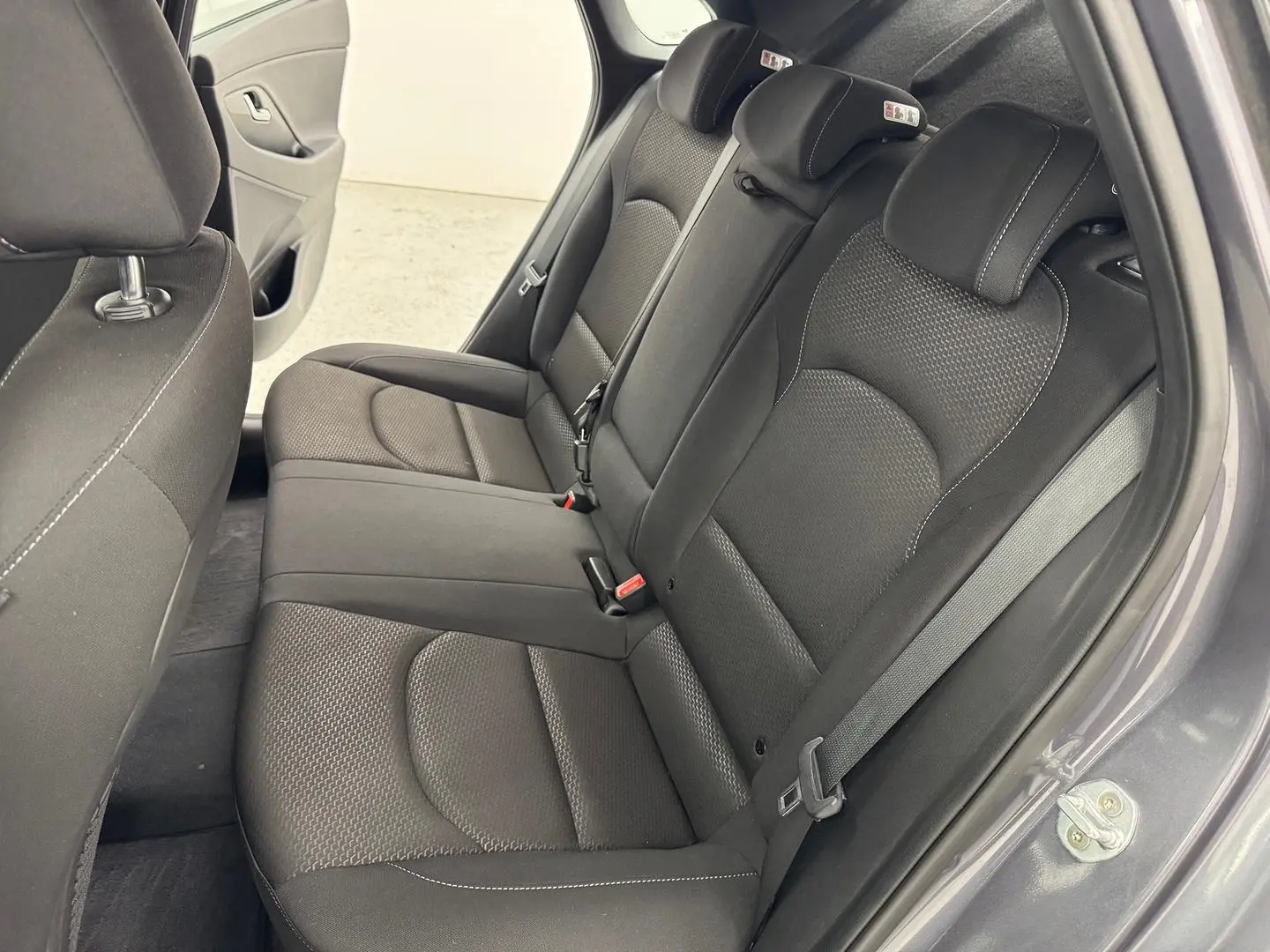 2019 Hyundai i30 Gallery Image 29