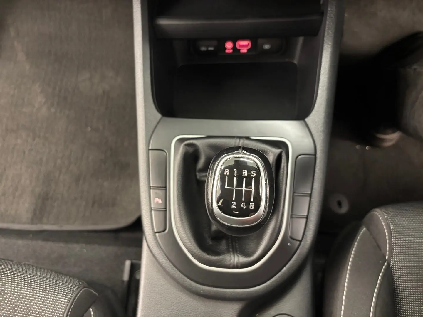 2019 Kia Cerato Gallery Image 28