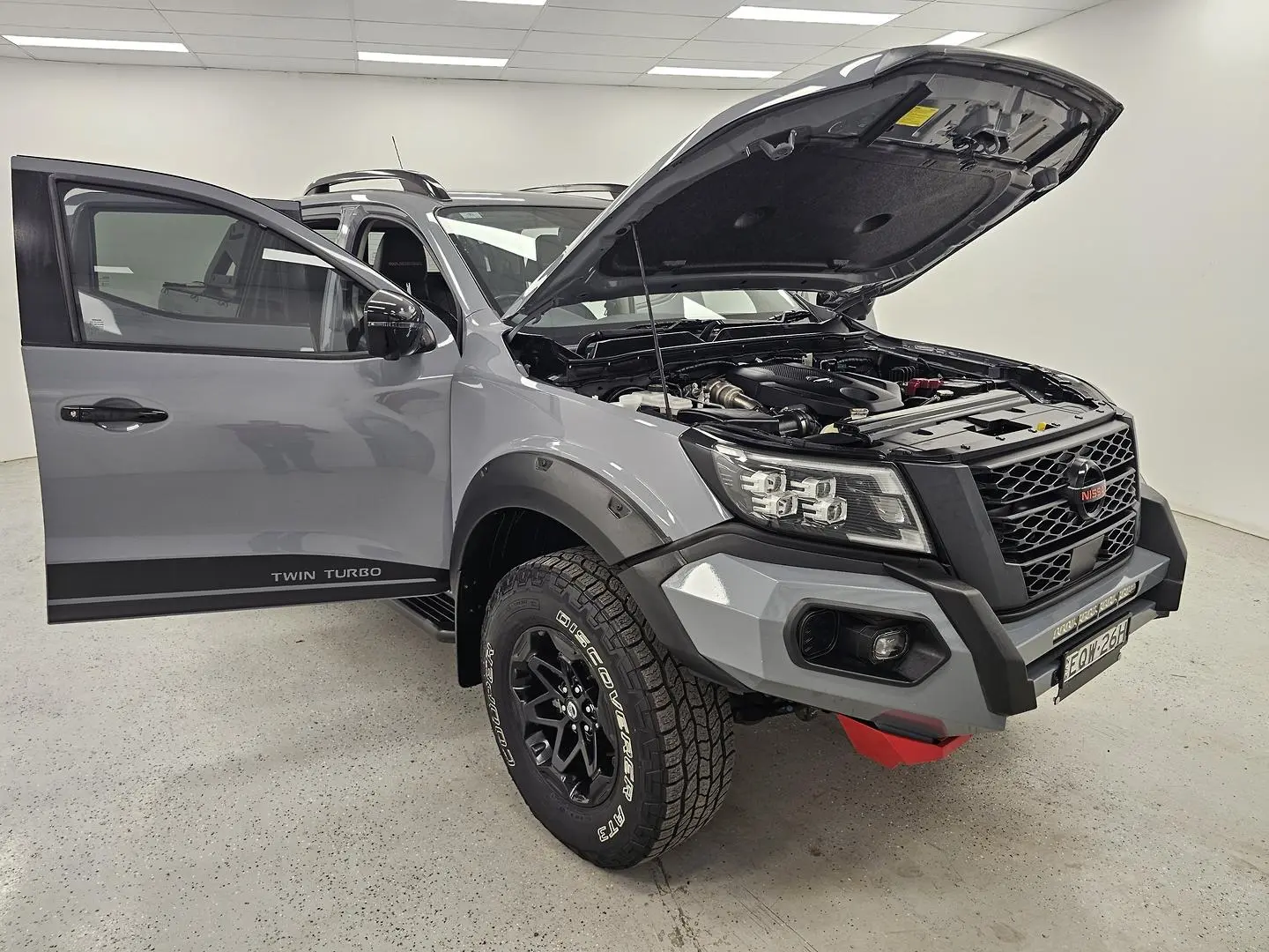 2021 Nissan Navara Gallery Image 23