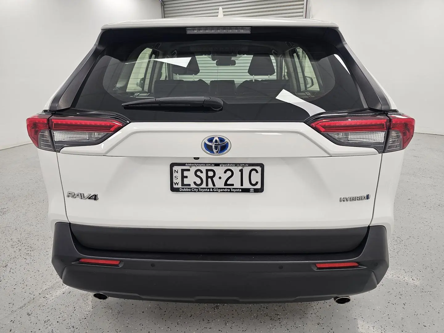 2022 Toyota RAV4 Gallery Image 4