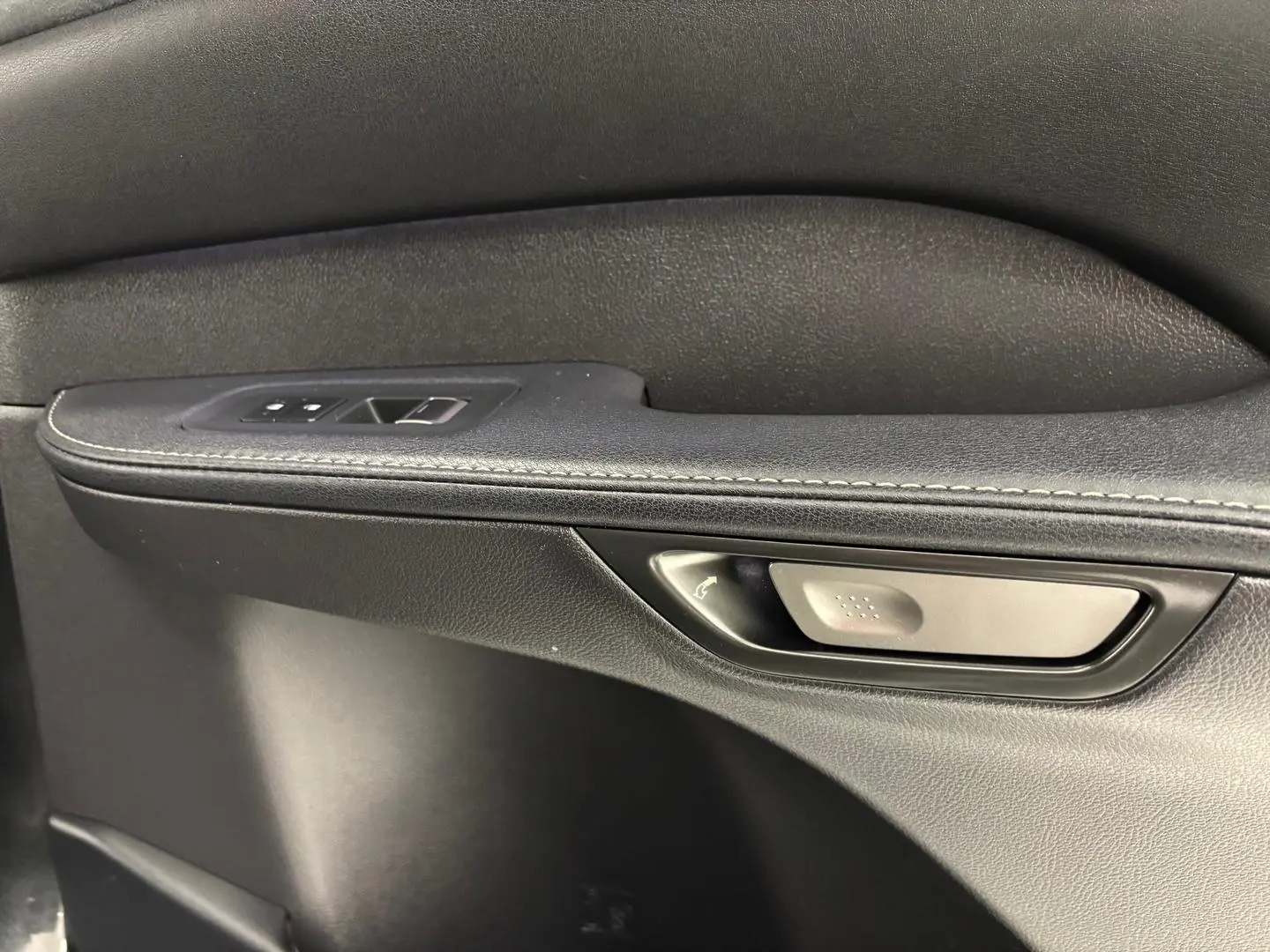 2024 Lexus RX Gallery Image 29