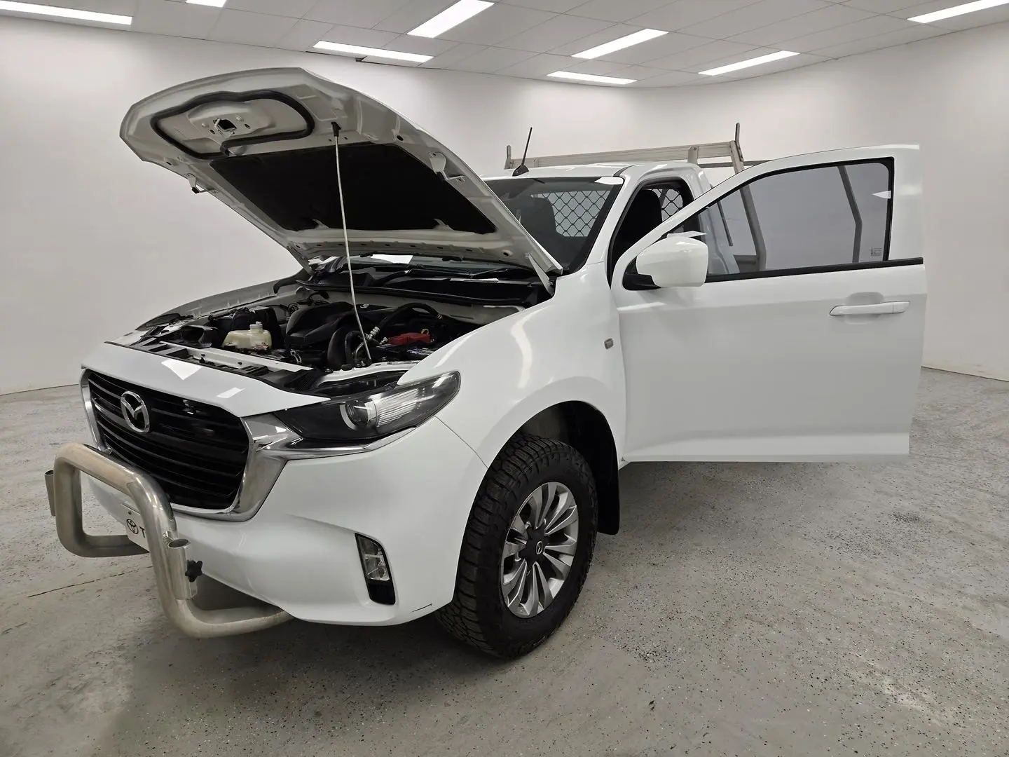 2021 Mazda BT-50 Gallery Image 14