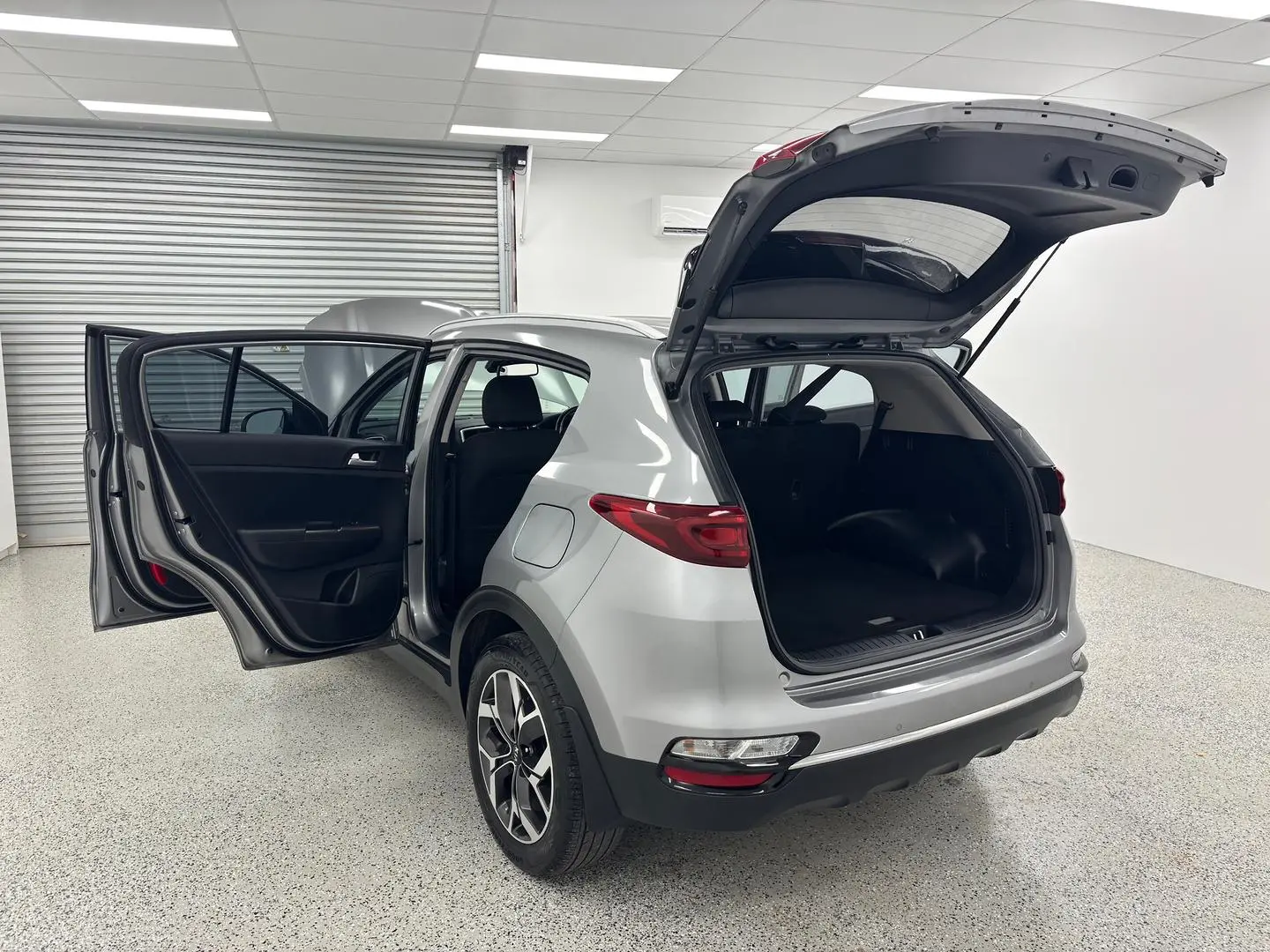 2019 Kia Sportage Gallery Image 12