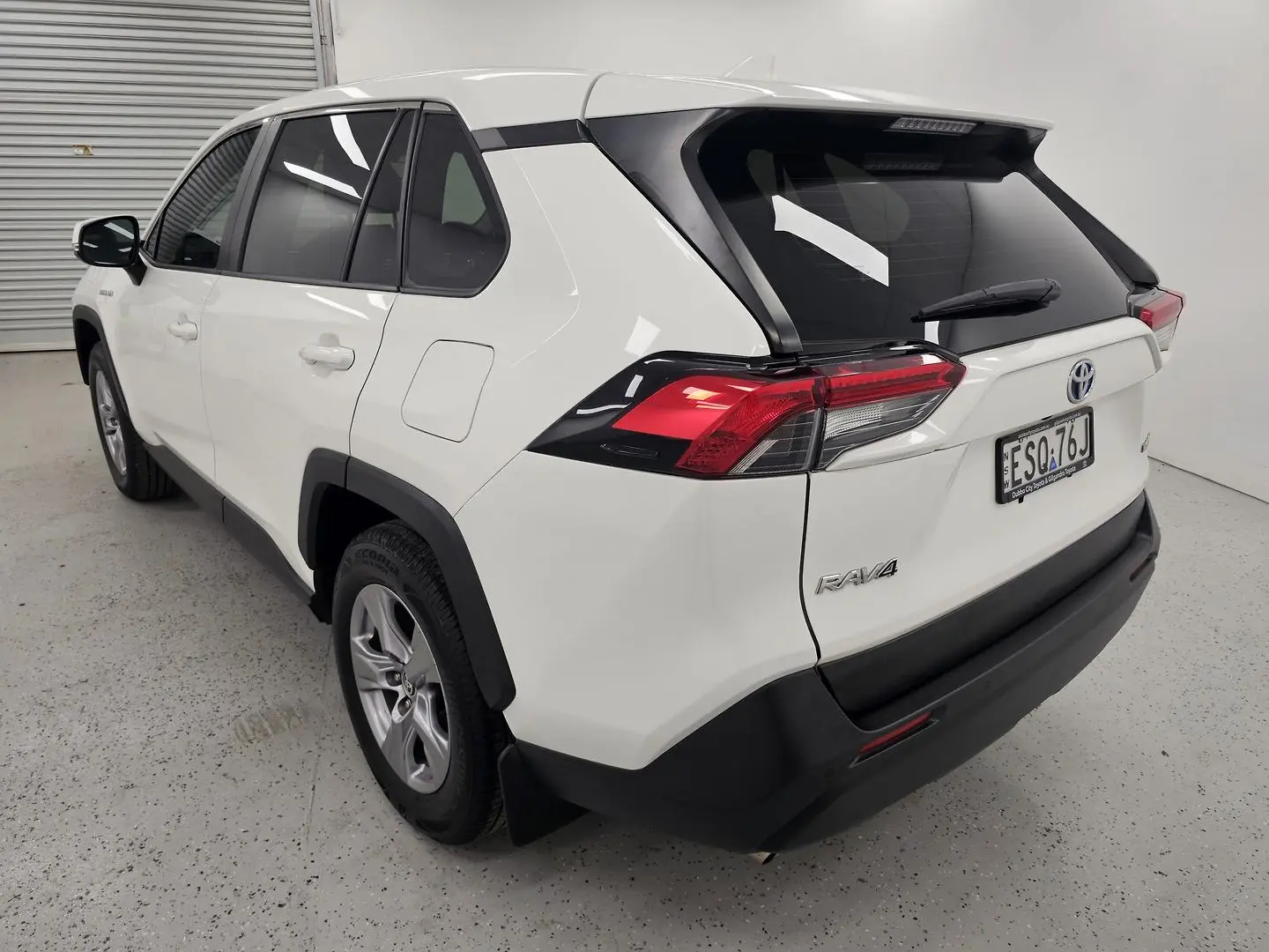 2022 Toyota RAV4 Gallery Image 5