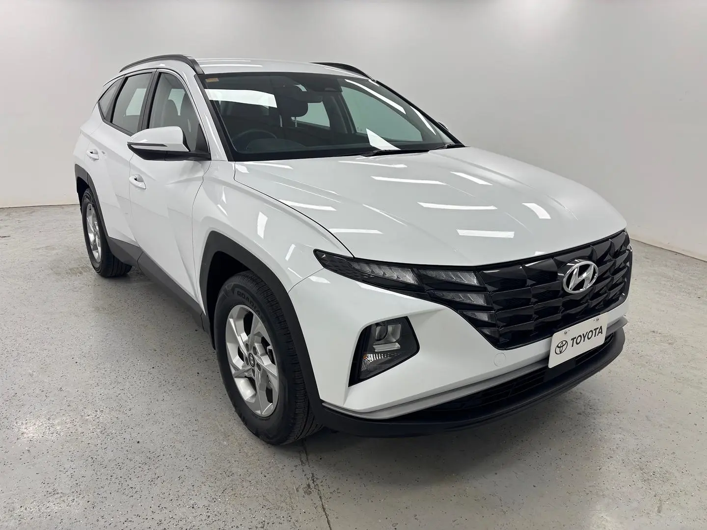 2023 Hyundai Tucson Gallery Image 1