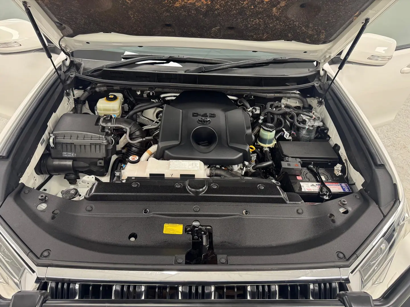2020 Toyota Landcruiser Prado Gallery Image 14