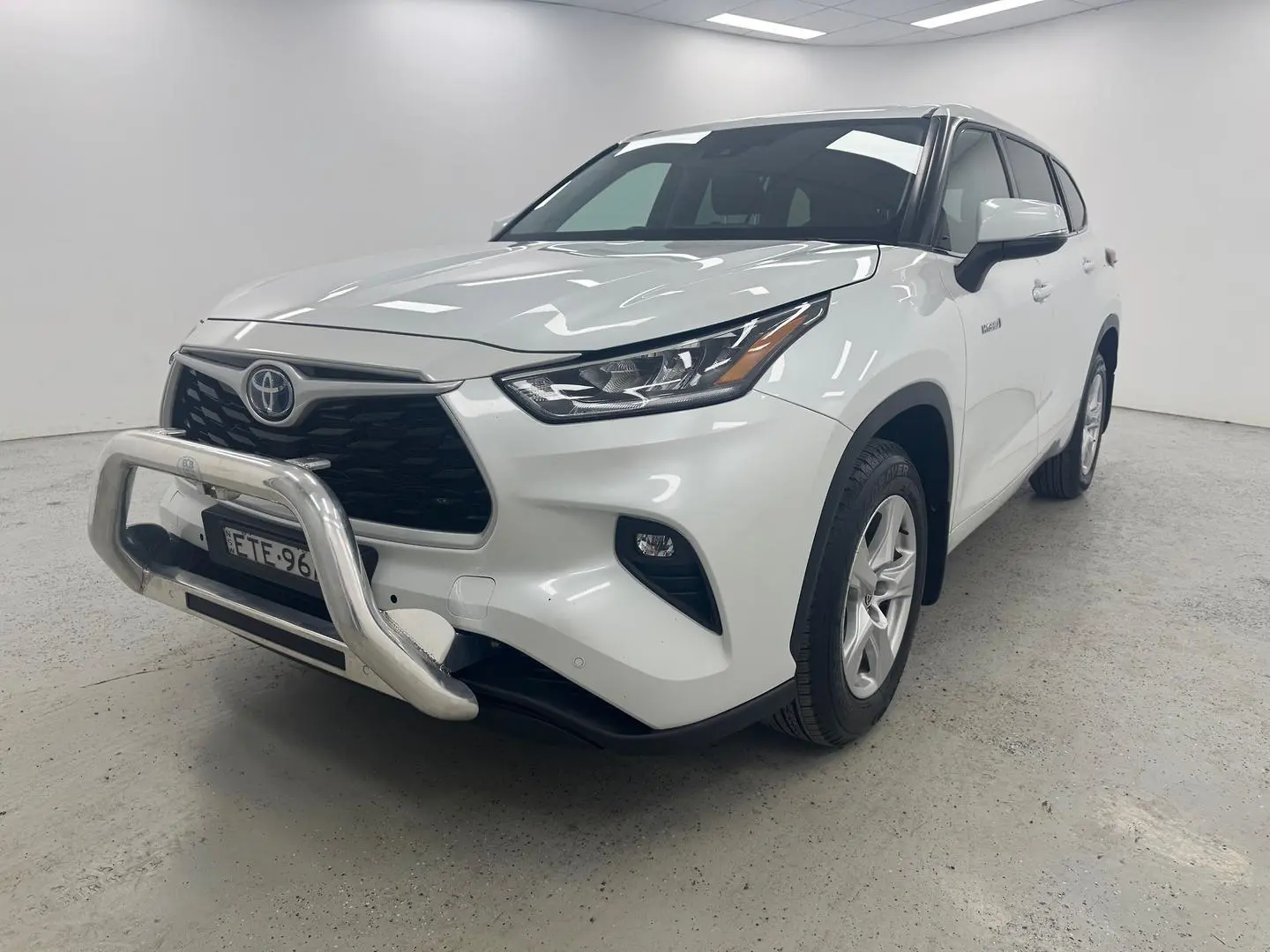 2021 Toyota Kluger Gallery Image 6