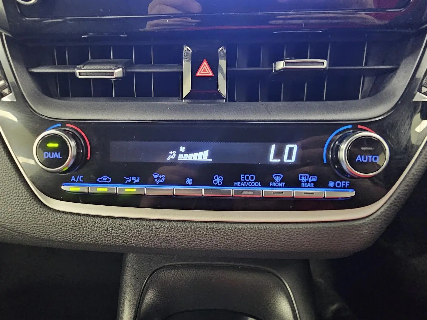 2019 Toyota Corolla Gallery Image 30