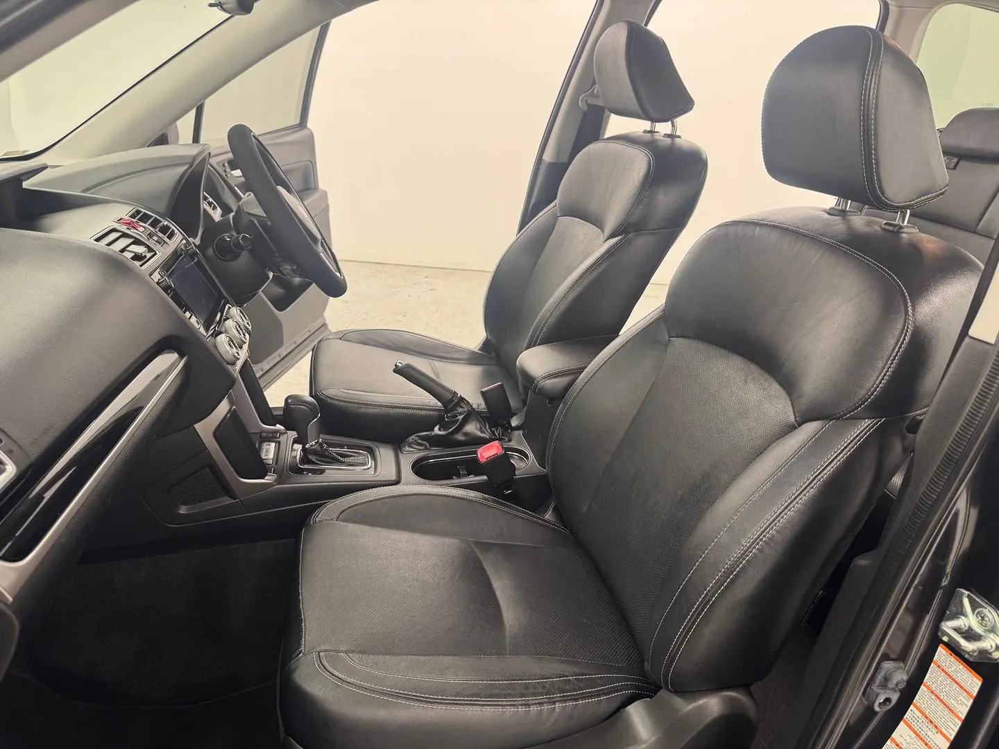 2016 Subaru Forester Gallery Image 26